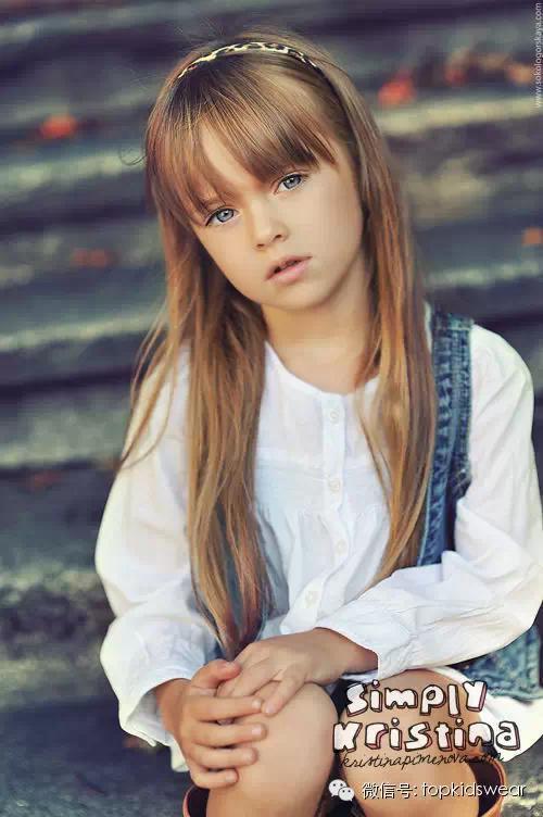 俄罗斯9岁国宝级甜美小超模Kristina Pimenova