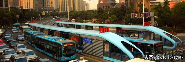 我国哪些城市拥有BRT（快速公交系统）？