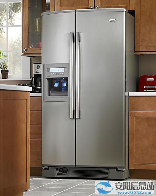 如何挑选一台实用又不贵的冰箱？四门冰箱和对开门冰箱哪个好？