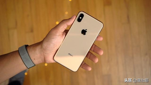 苹果iPhone XS如何使用实时收听功能的方法