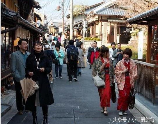 日本街道为什么那么干净，印度游客说出大实话：他们是被逼出来的