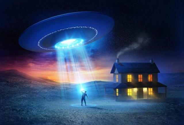 你相信UFO吗？什么是UFO？UFO真实存在吗？