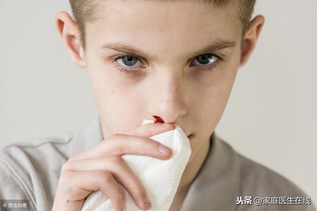 小孩经常流鼻血是怎么回事？4个原因可以解释清楚