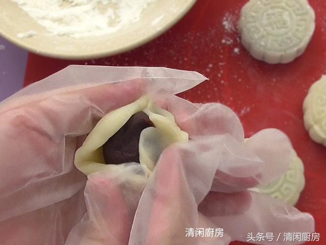 自制冰皮月饼的做法，只教饼皮制作，内馅根据自己口味自定